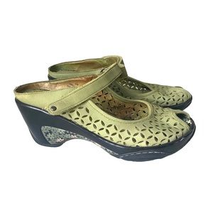 J-41 Adventure on Wedge Leather Upper Sandals